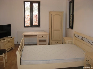 Ofer spre închiriere garsonieră zona Piața Unirii unei studente sau absolvente București