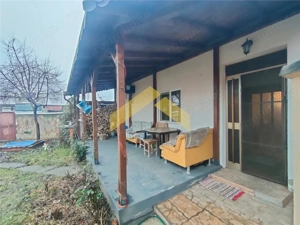Casa de vanzare in zona Parneava