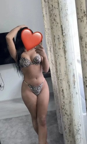 Roxxxy, str Tudor Arghezi, Zona Coresi