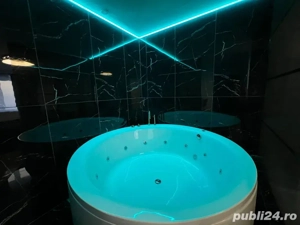 Escapada cu Jacuzzi Privat - Zona Ultra-Centrala - Cazare de lux plus Pachet Spa Privat - imagine 4