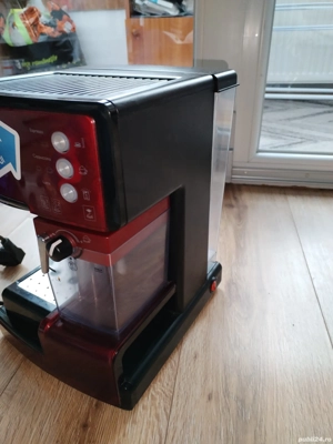 Vând espressor cafea latte Breville