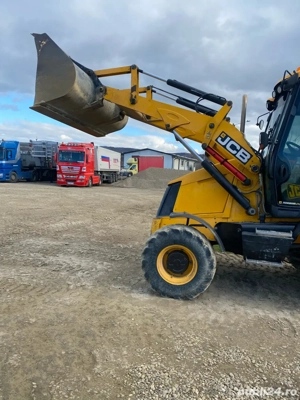 vand buldoexcavator JCB - imagine 5