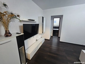 Apartament cu 3 camere de vânzare în Curtea de Argeș. - imagine 4