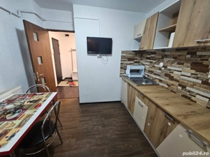 Apartament cu 3 camere de vânzare în Curtea de Argeș. - imagine 11