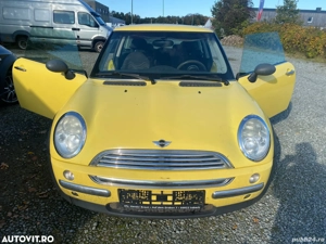 Mini Cooper ONE 1.6 benzina an 2003 - imagine 2