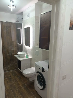 De Inchiriat Apartament 2 Camere Bloc Nou