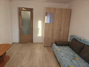 Garsoniera de vânzare - Aparatorii Patriei - Drumul Cretestilor