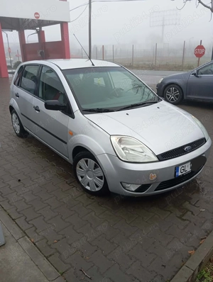 Ford fiesta 2004 Proprietar  - imagine 10