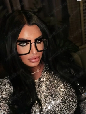 în oraș pt trei zile DOAR DEPLaSARI