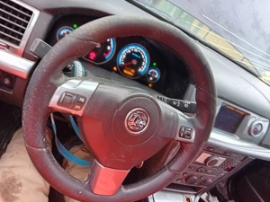 Vand masina avariata pentru piese - imagine 3