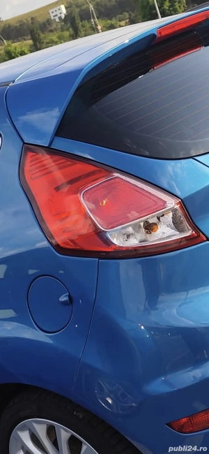 Stopuri triple Ford Fiesta