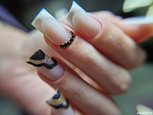 Unghii cu gel și semipermanenta 