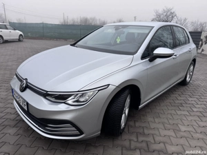 VW Golf 8 din 2021, benzină, 60550 km reali, proprietar  - imagine 2