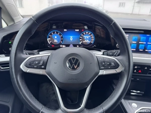 VW Golf 8 din 2021, benzină, 60550 km reali, proprietar  - imagine 5