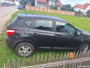 Nissan Qashqai 1.5 DCI 2012 euro5 - imagine 4