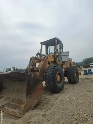 vola incarcator frontal