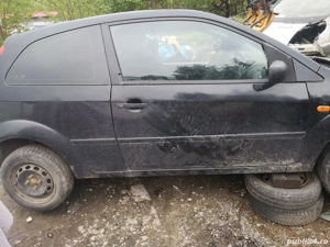 Ford fiesta 1.3 Benzina - imagine 4