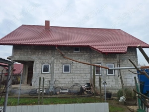 vrei o casa la tara? dar aproape de oras si mare? - imagine 5