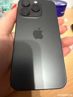 Vand iphone 15 PRO negru. 128GB