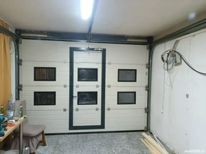 De  vanzare. Ușe glisantă de garaj.