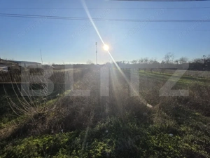 Teren intravilan pentru casă, 1000 mp – Costești din Deal