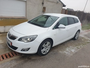Opel Astra Sports Tourer 1.4 Benzin, Manual - imagine 2
