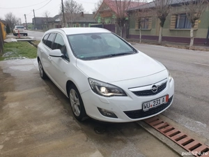Opel Astra Sports Tourer 1.4 Benzin, Manual - imagine 3