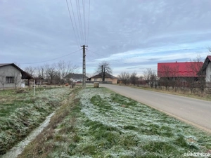 Vând Casă și Teren în Râturile Medieșului - imagine 4