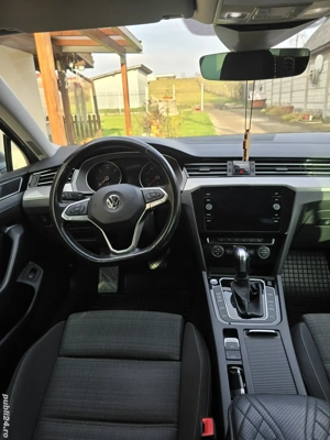 Volkswagen Passat 2020 - imagine 3