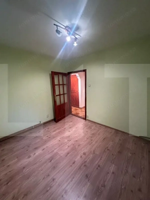 Apartament 3 camere, 77 mp, zona Miorita - imagine 3