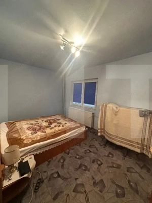 Apartament 3 camere, 77 mp, zona Miorita - imagine 8