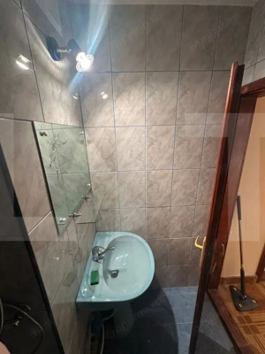 Apartament 3 camere, 77 mp, zona Miorita - imagine 16