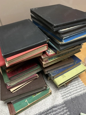 De vânzare 0,75 ronibucata se vinde toată colecția 30 de mii de timbre  ștampilate și ne ștampilate 