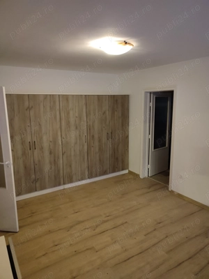 Vând apartament cu trei camere (sau închiriez pt activ. com.) semidecomandate parter Terezian 62mp  - imagine 7