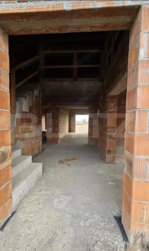 Casă de vânzare 400mp– Halmeu | teren generos de 27 arii - imagine 2