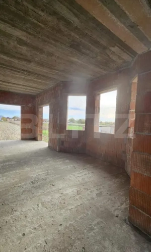 Casă de vânzare 400mp– Halmeu | teren generos de 27 arii - imagine 3