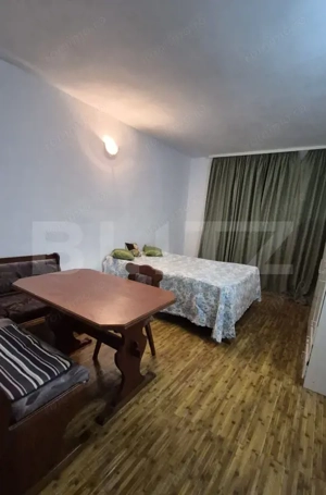 Apartament 2 camere, 39 mp, zona Sărari