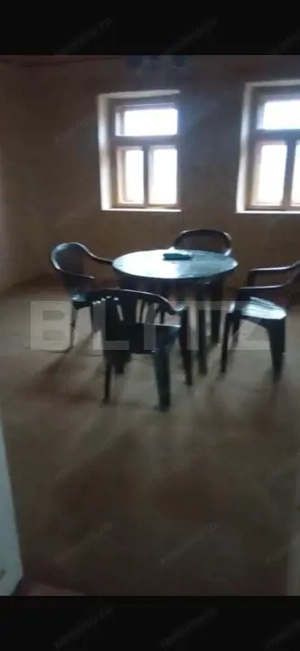 Casa de vanzare, Maieriste