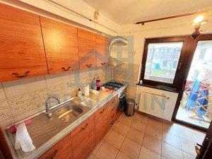 Apartament 3 camere decomandat etaj 1 an 2009 centrala parcare - imagine 4