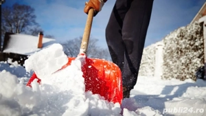 deszapezesc cu lopata