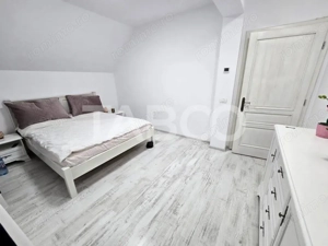 Casa individuala de vanzare teren 852 mp 5 camere 2 bai Selimbar Sibiu - imagine 19