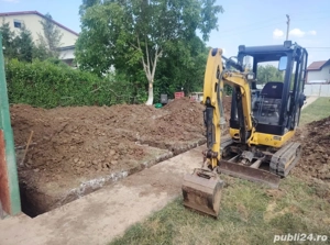 Buldoexcavator Mini excavator Transport utilaje Sapatruri Santuri Fundații case garduri
