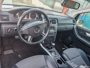 Mercedes B200 - imagine 2