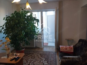 Apartament 3 camere| 55 mp| etaj 2| zona Cugir