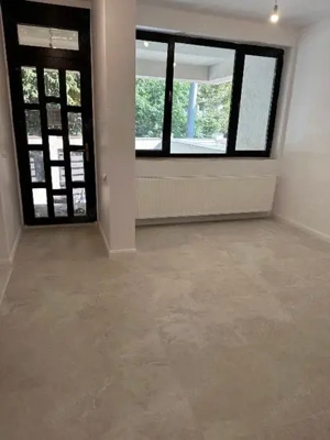 De vanzare Apartament 3 Camere Crangasi - imagine 2