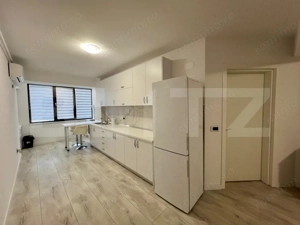 Apartament 2 camere semidecomandat, 54 mp, centrala zona Liceului de Chimie - imagine 8