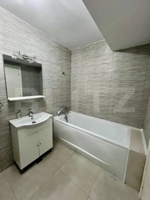 Apartament 2 camere semidecomandat, 54 mp, centrala zona Liceului de Chimie - imagine 9