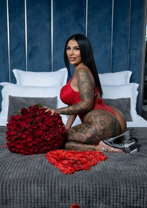 Nu mai furați pozele fetelor !!!! Caut colegă 