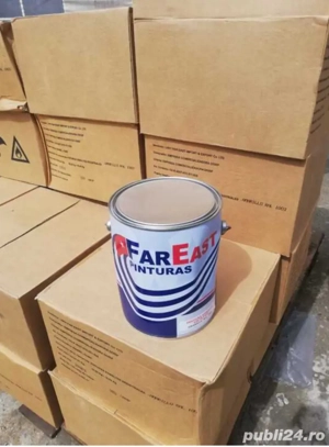 Vopsea antivegetativa pentru bărci.