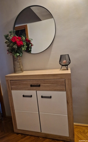 De vânzare comodă +oglindă 